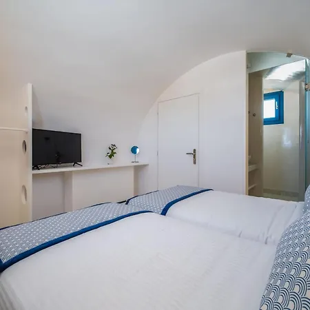 Beautiful Santorini 2 Bedrooms Journey Pool & Magical Sv فيلة كارتيرادوس