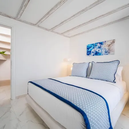 Beautiful Santorini 2 Bedrooms Journey Pool & Magical Sv