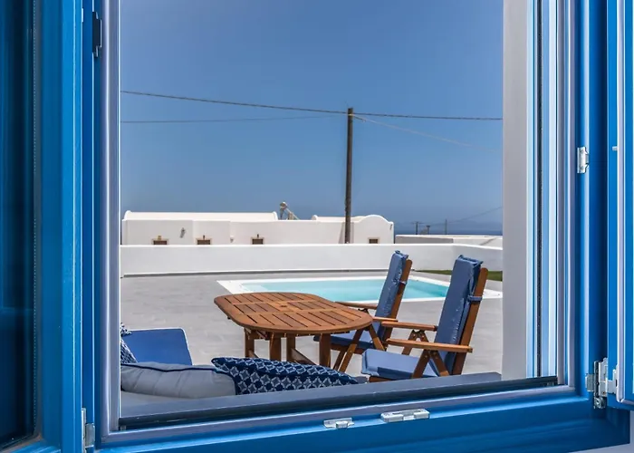 Beautiful Santorini 2 Bedrooms Journey Pool & Magical Sv Karterados (Santorini)